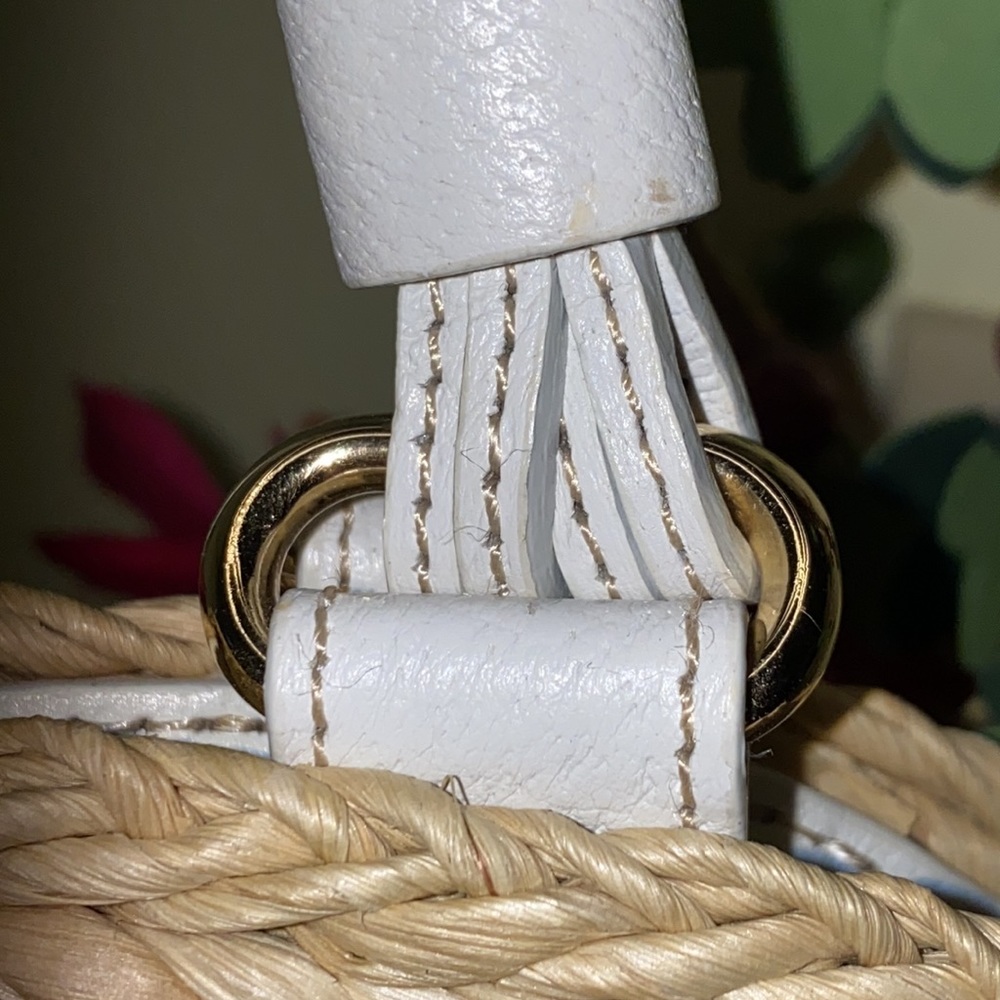 Kate Spade Wicker - Picture 5 of 13
